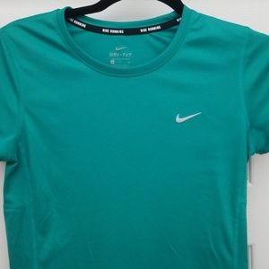Nike drifit teal running tee w spf protection